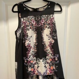 Lily White sleeveless floral Hi-Low top-dress size L